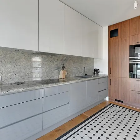 Seaside Mansion - Nadmorze